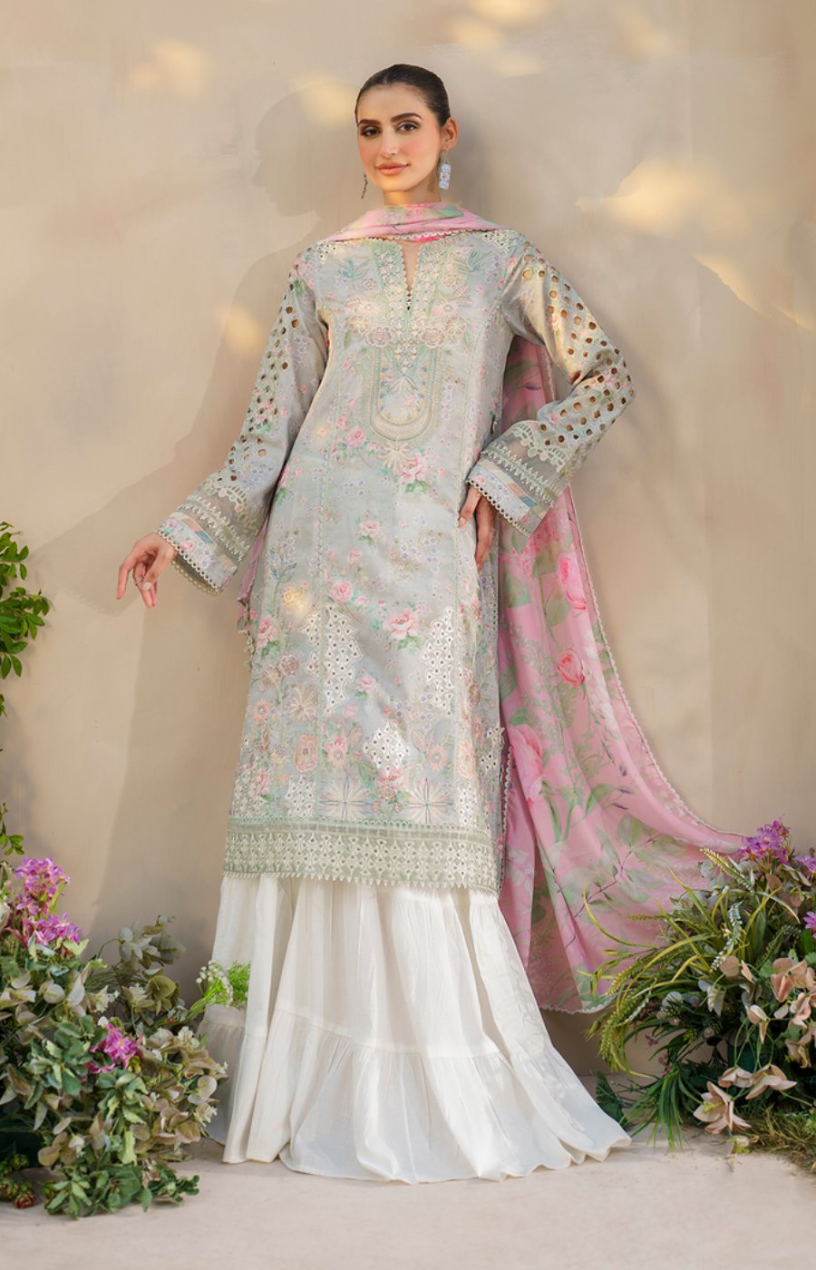 Iznik | Green 3Pc Unstiched - Lawn